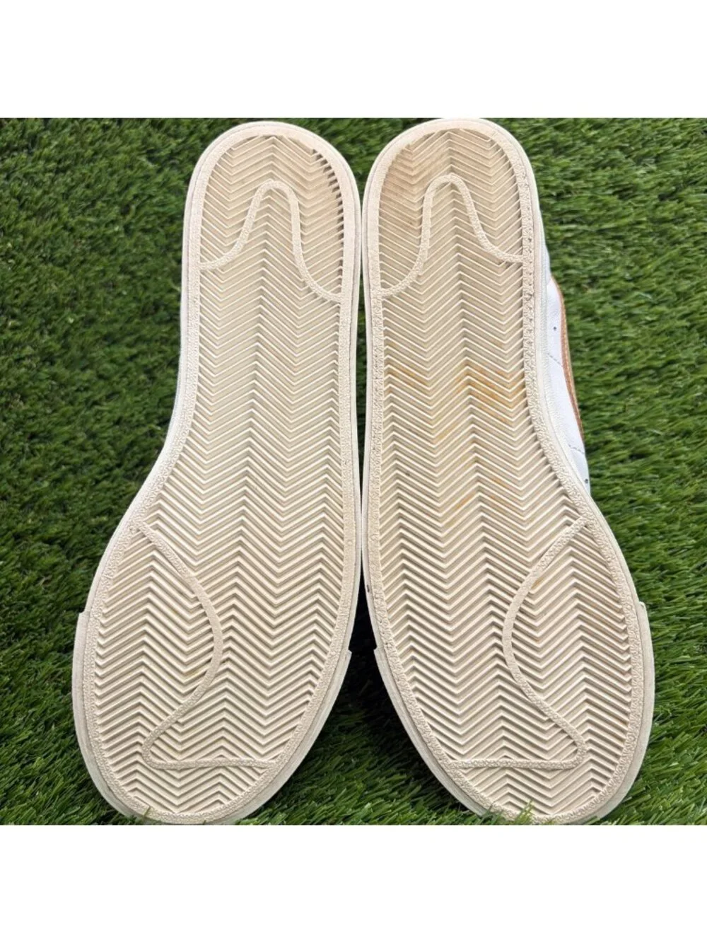 Nike please review